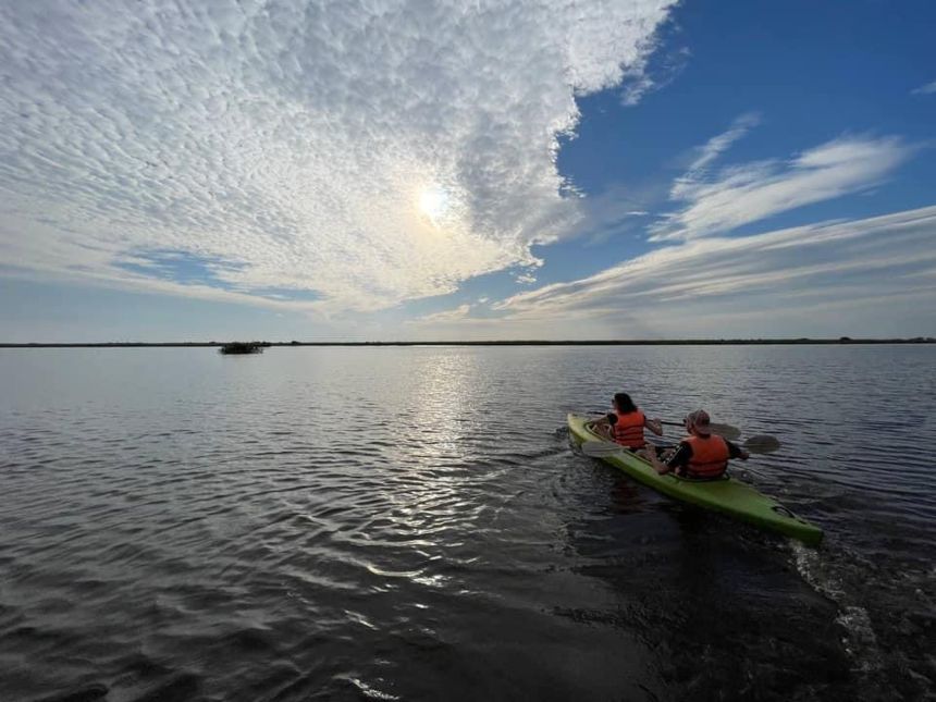 4-Kayaking-Mechrey-Floating-Village-Siem-Reap