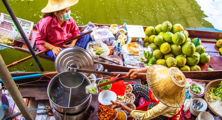 2-Bangkok-Damnoen-Saduak-Floating-Market