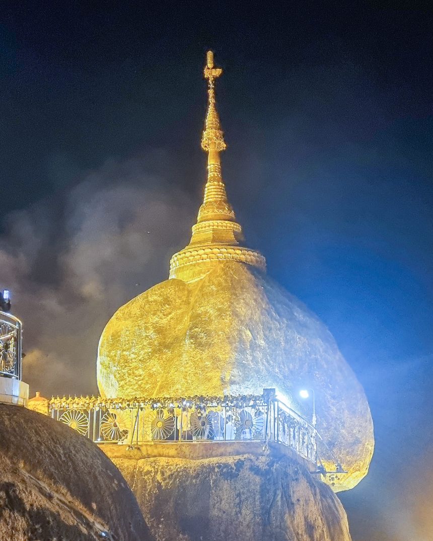 2-Golden-Rock-Myanmar