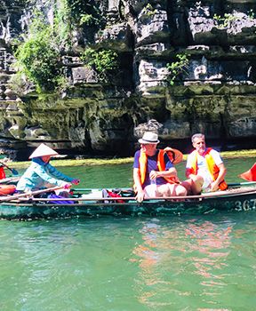 Circuit à Trang An - Ninh Binh Hanoi famille Benkirane