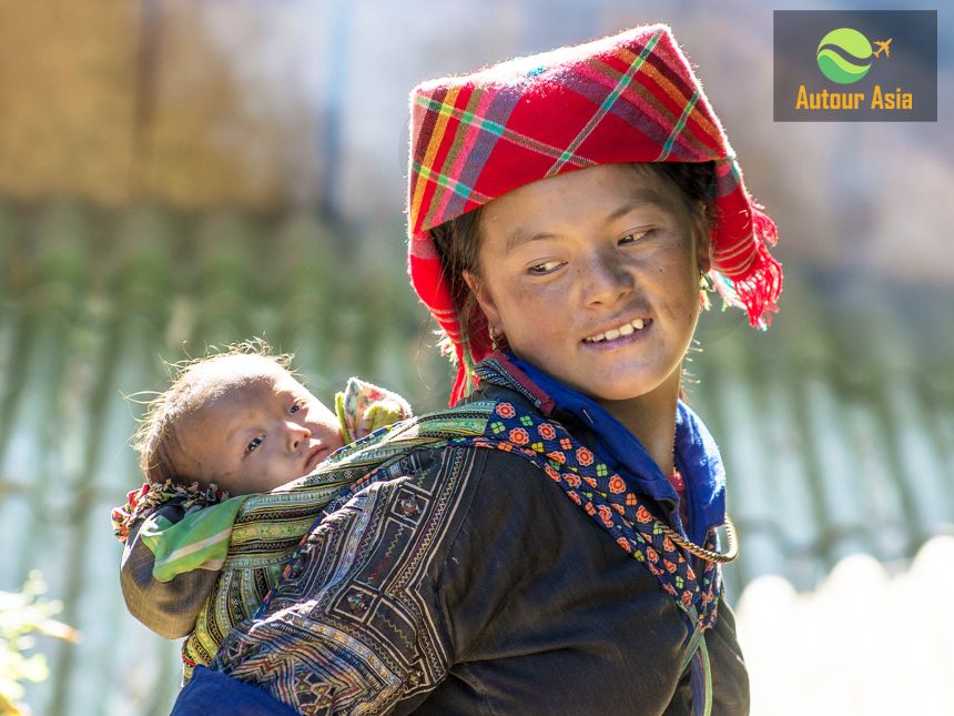 1200-1-Hmong-People-in-Sapa