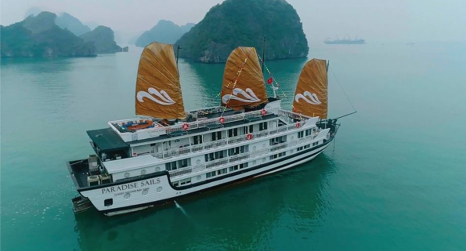 Croisière Paradise Sails dans la baie dHalong
