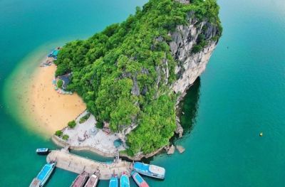 île de Titov - Baie dHalong (B,L)