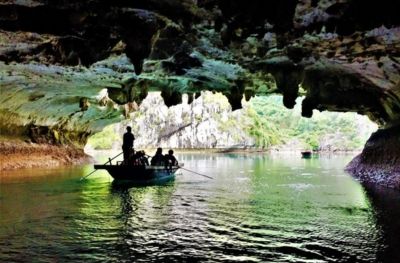 Grotte Sombre et Lumineuse - Baie dHalong - Hanoï (B, Brunch)