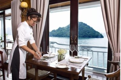 Grotte Sung Sot - Baie dHalong - Marina Tuan Chau (B, L)