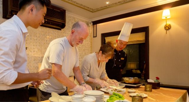 Cour de cuisine en jonque