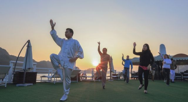 Cours de Taichi au matin