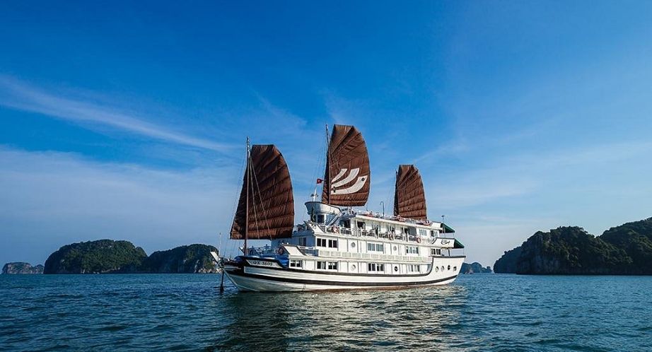 La croisière Bhaya Classic à la baie dHalong