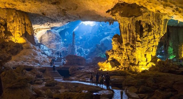 Grotte de Me Cung