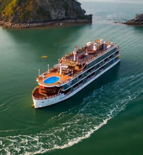 Croisière Bateau Héritage Binh Chuan Dans La Baie DHalong