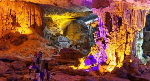 Grotte de Sung Sot