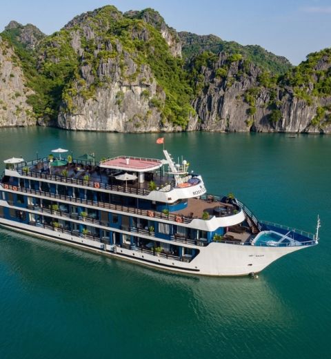 Croisière Bateau Rosy Dans La Baie DHalong