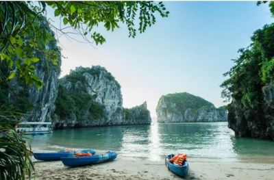 Baie dHalong - Hanoï (B, Brunch)