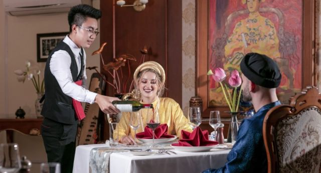 Déguster le dîner traditionel