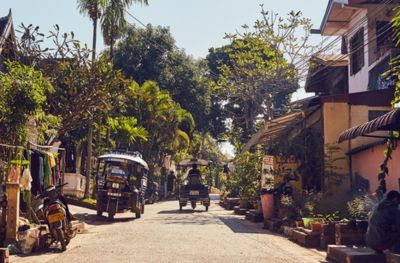 Capitale Royale - Luang Prabang (B,L,D)