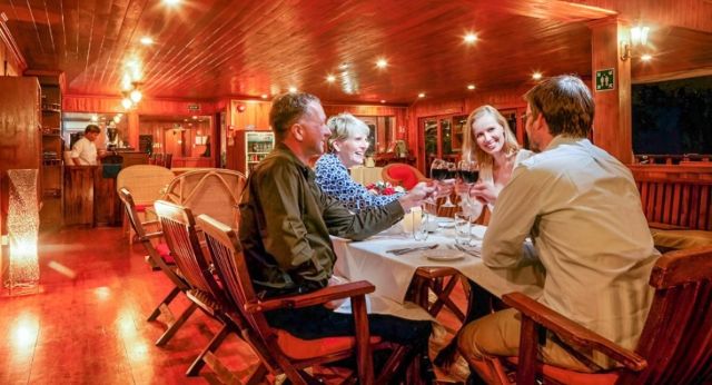 Savourer de délicieux repas au restaurant