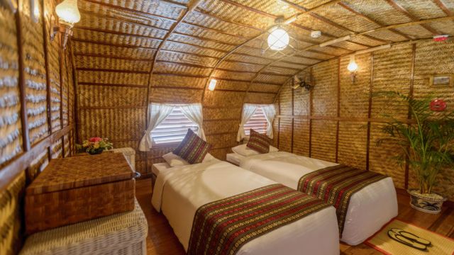 Cabine à deux petit lits