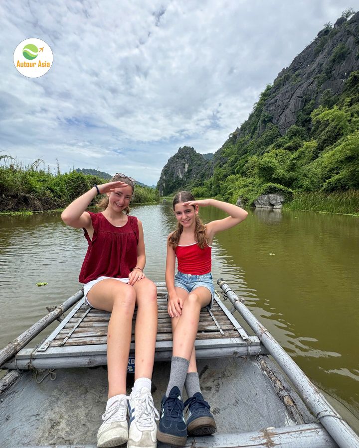 Balade en barque à Ninh Binh