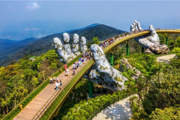 Visit le pont d'Or - symbol de Da Nang 