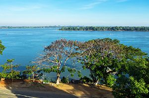 Kratie – Dauphins De LIrrawaddy – Stung Treng – Koh Han (Pd ; Déj ; Dîner)