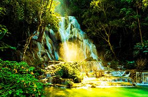 Luang Prabang – Chutes De Kuang Si – Trek Vers Ban Long Lao (Pd ; Déj)