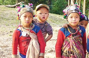 Muang Ngoy Et Ses Environs - Nong Khiaw - Luang Prabang (Pd ; Déj)