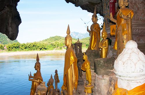 Luang Prabang - Pak Ou – Pakbeng En Partageant Une Croisière Shompoo (Pd ; Dj) (~6h De Croisière)