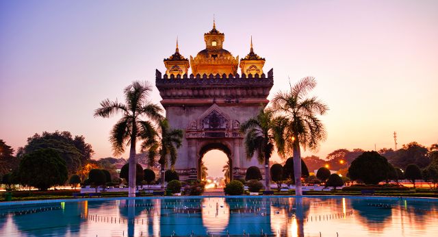 Patuxay (lArc de Triomphe du Laos)