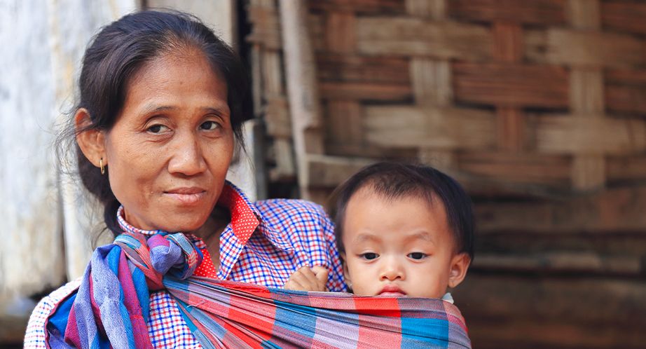 Femme et son fils de lethnie au Laos