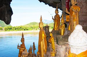 LUANG PRABANG – GROTTES DE PAK OU - DEPART (Pdéj) GUIDE + CHAUFFEUR