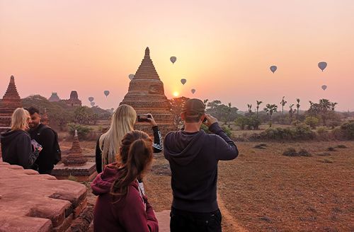 Visite De La Ville De Bagan (Pd)