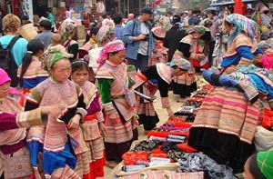 Bac Ha - Marché Ethnique Hebdomadaire – Xin Man – Hoang Su Phi