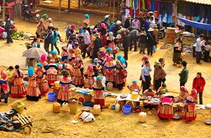 Giang Ta Chai – Bac Ha - Ta Van Chu En Voiture /Chez Lhabitant (Pd ; Déj ; Dîner)