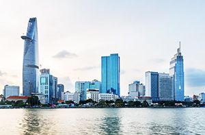 Hue - Ho Chi Minh Ville En Avion (900km - 1h20) (Pd)