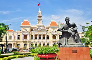 Hue - Ho Chi Minh Ville En Avion (900km - 1h20) (Pd)