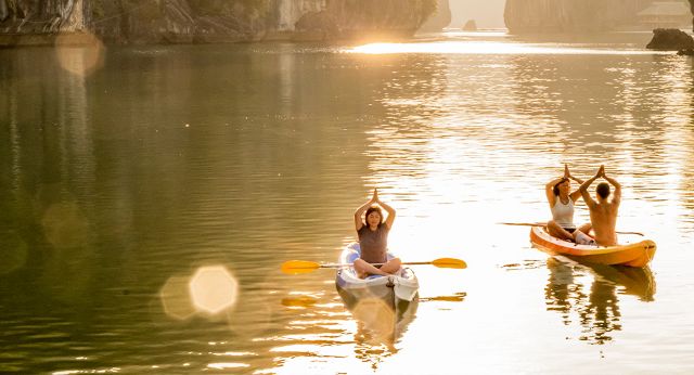 Kayak à la baie dHalong
