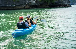 Baie DHalong - Hanoi (150km - 3h30 En Voiture) (Pd; Dj)