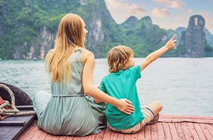 Baie DHalong - Hanoi - Sapa Par Le Train De Nuit (350km - 10h00 En Train) (Pd; Brunch)