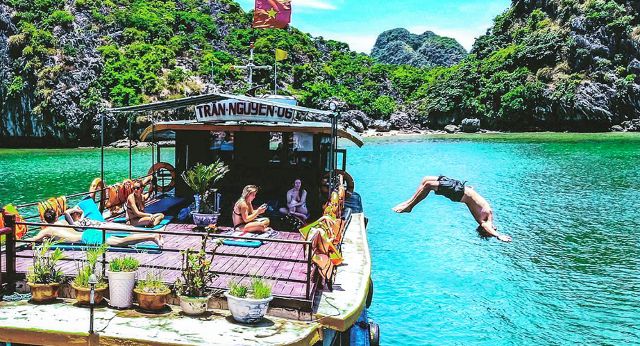 Croisière à la baie dHalong