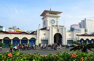 Hoi An - Da Nang - Ho Chi Minh Ville / 900km - 1h20 En Avion (Pd)