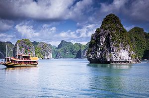 Tam Coc - Baie DHalong (210km - 4h30 En Voiture) (Pd; Dj; Dîner)