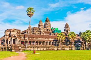 Visite DAngkor Temples (Angkor Wat – Angkor Thom - Bayon – Banteay Srei – Ta Prohm Temples) (Pd ; Dj)