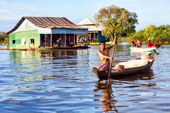 Circuit en sampan sur lac de Tonlé Sap 