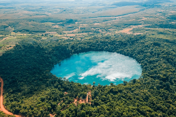 Lac volcanique Yeak Laom
