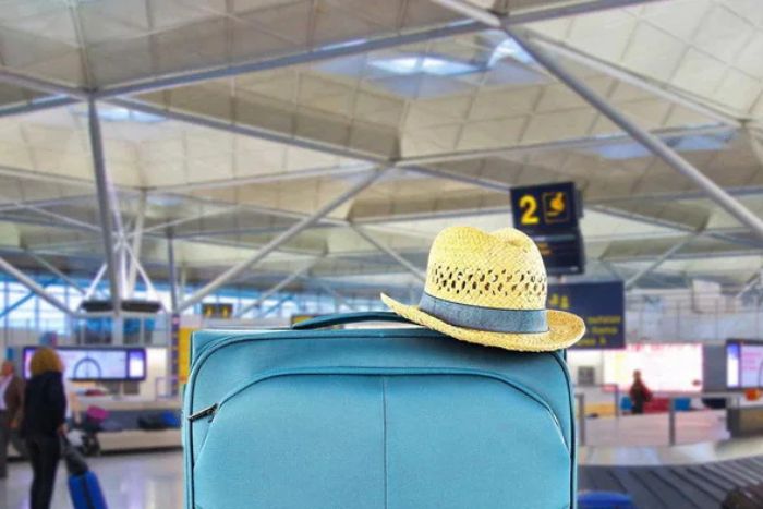 Assurez-vous de bien comprendre les politiques en matière de bagages des compagnies aériennes avec lesquelles vous voyagez