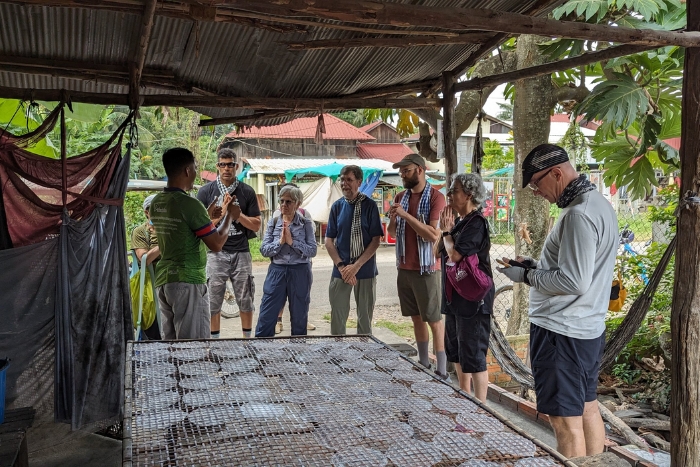 Souvenirs de Battambang au villages d'artisanat de Wat Kor