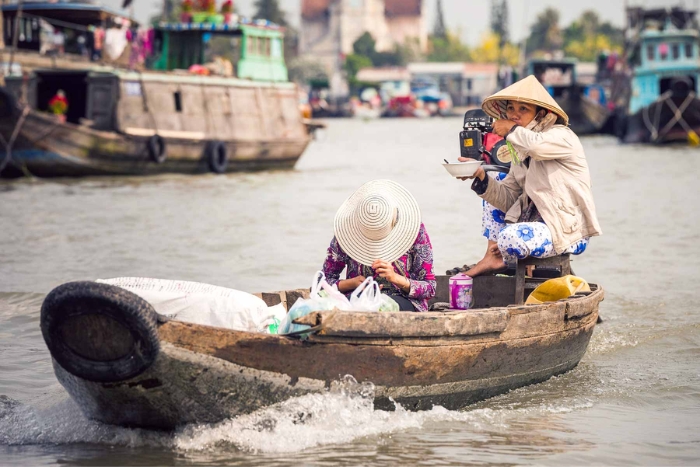 Vie fluviale des Vietnamiens : un aperçu des ethnies de Battambang
