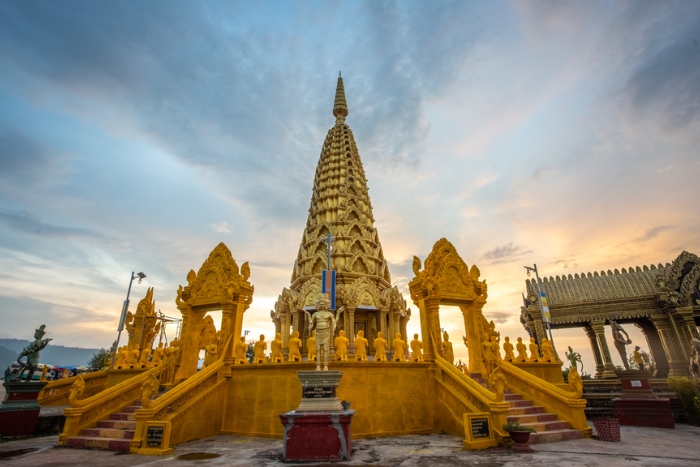 Temple Phnom Yat (Pailin)