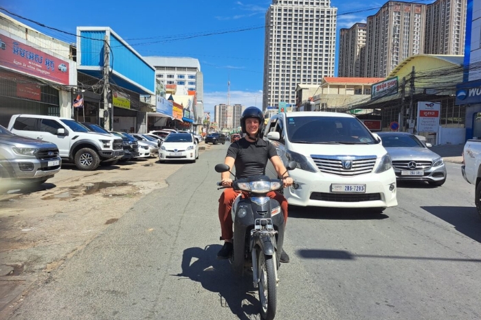 Circuit moto Cambodge : explorer le Sud entre Phnom Penh et Sihanoukville à deux roues
