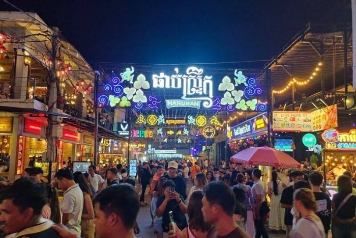 Explorez la vie nocturne de Phnom Penh